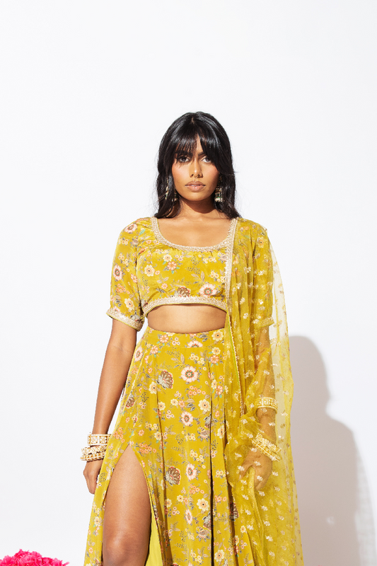 FRESH AS A DASIY SKIRT