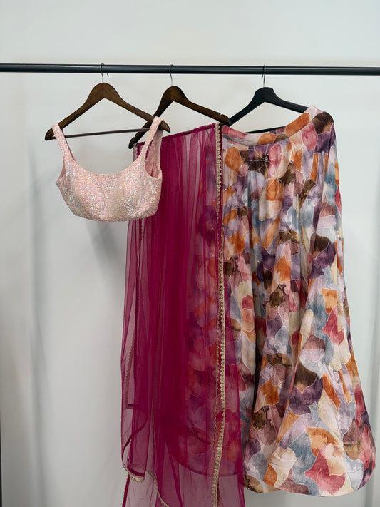 SOCIAL BUTTERFLY SET